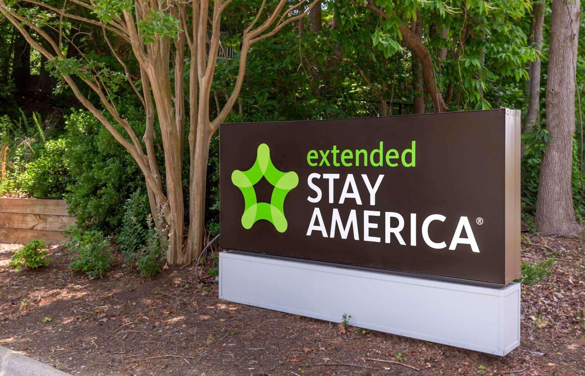 Extended Stay America Select Suites - Greensboro - Wendover Ave - Big Tree Way Dış mekan fotoğraf